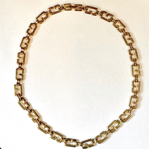 ❌❌sold❌❌GIVENCHY Vintage Logo Chain Necklace - Picture 2 of 4